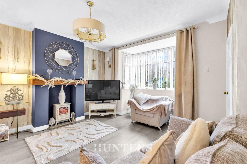 Property photo 3 of 20 Green Street (3).Jpg