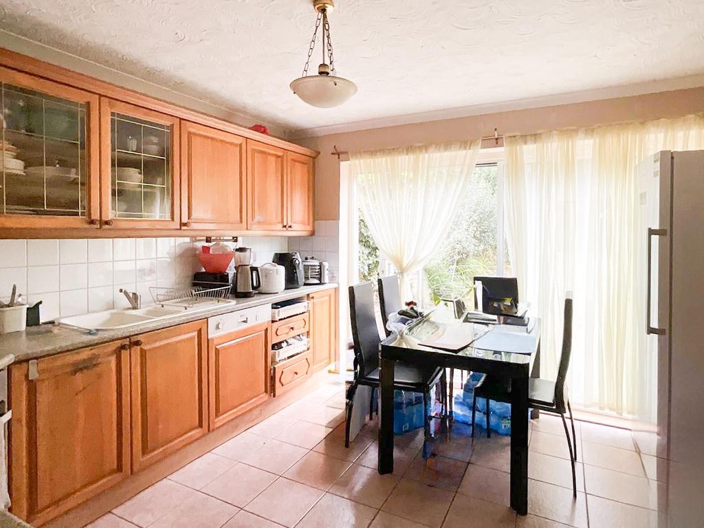 Property photo 2 of 12 Pkey5Syfsuspkmz8Kgkxng.Jpg