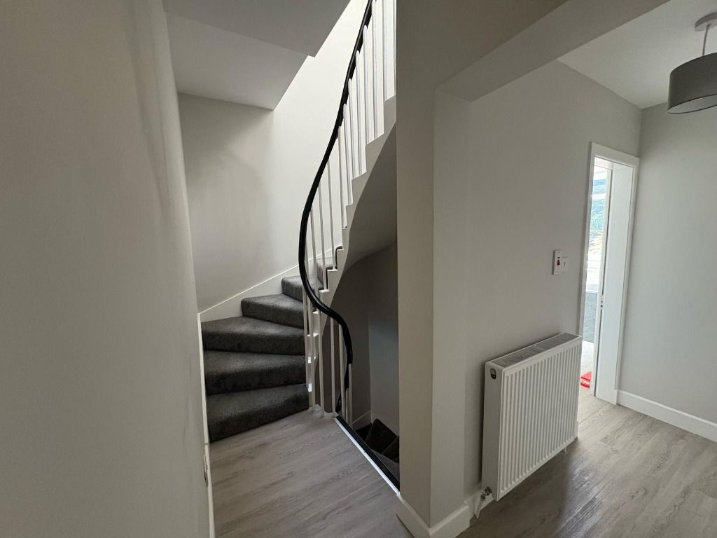 Additional image 8 of 4 bed maisonette to rentDumbarton Road, Stirling Town, Stirling FK8