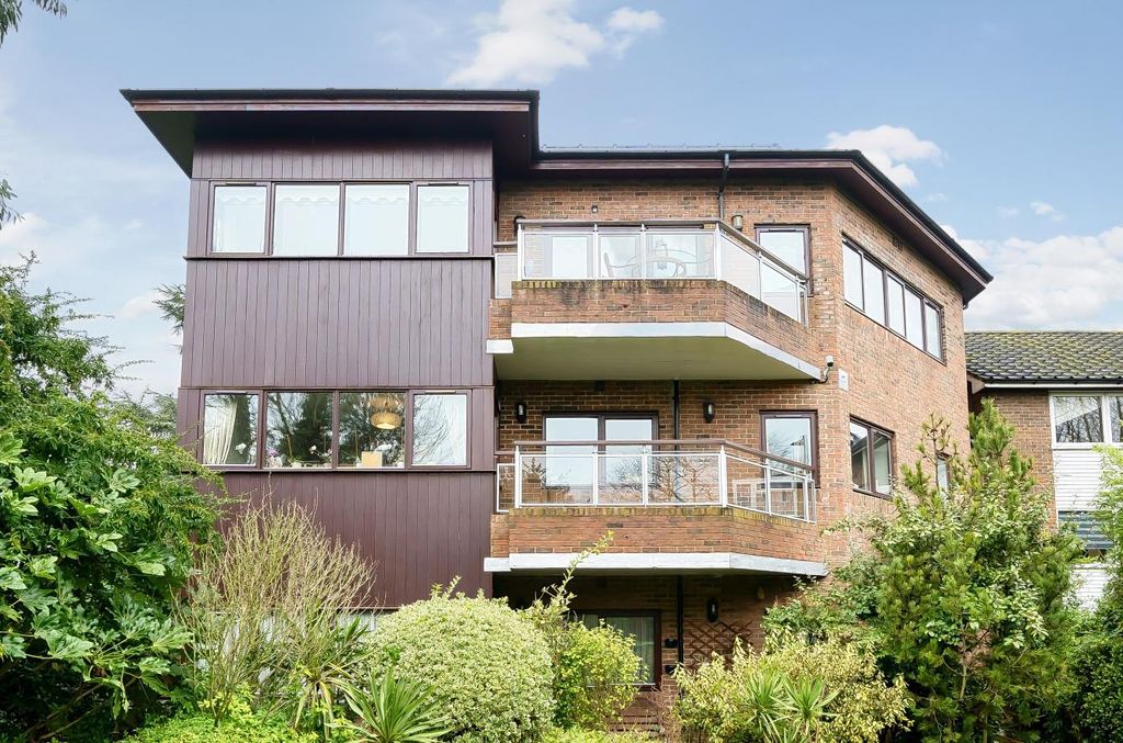 Property photo 1 of 17 Davidson Frost-Wellins, Dfw, London Road, Stanmore