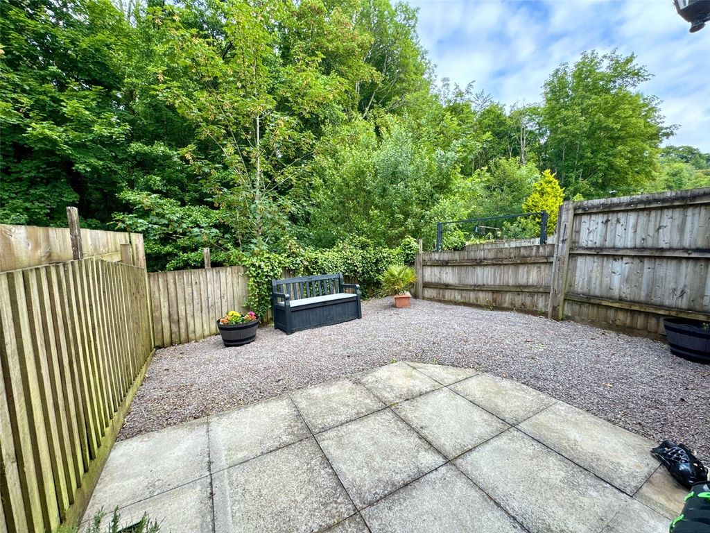 Property photo 2 of 15 Picture No. 04