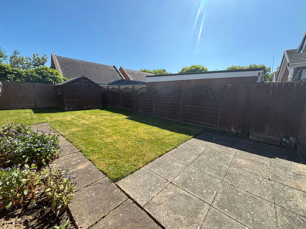 Property photo 2 of 16