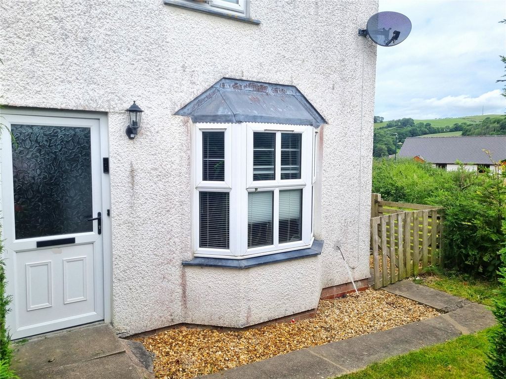 Property photo 2 of 21 Picture No. 13