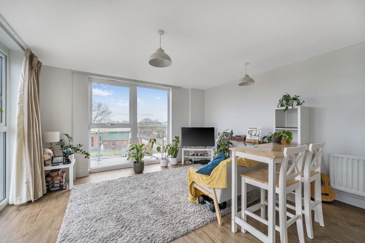 Property photo 3 of 20