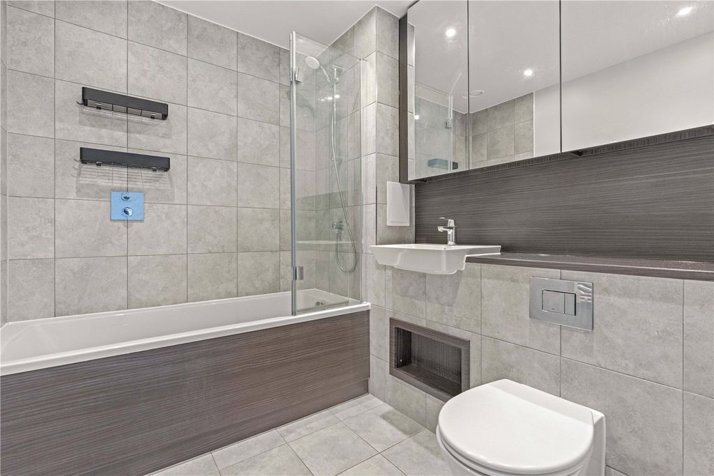 Property photo 2 of 14 Picture No. 01