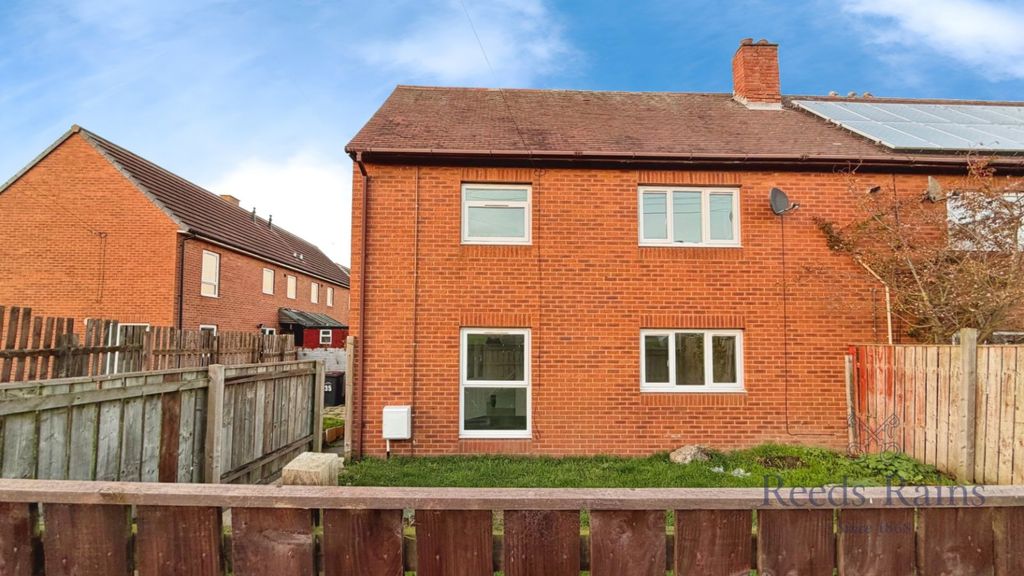 Property photo 1 of 12 Main