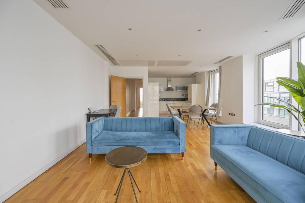 Property photo 2 of 15 Photo 2