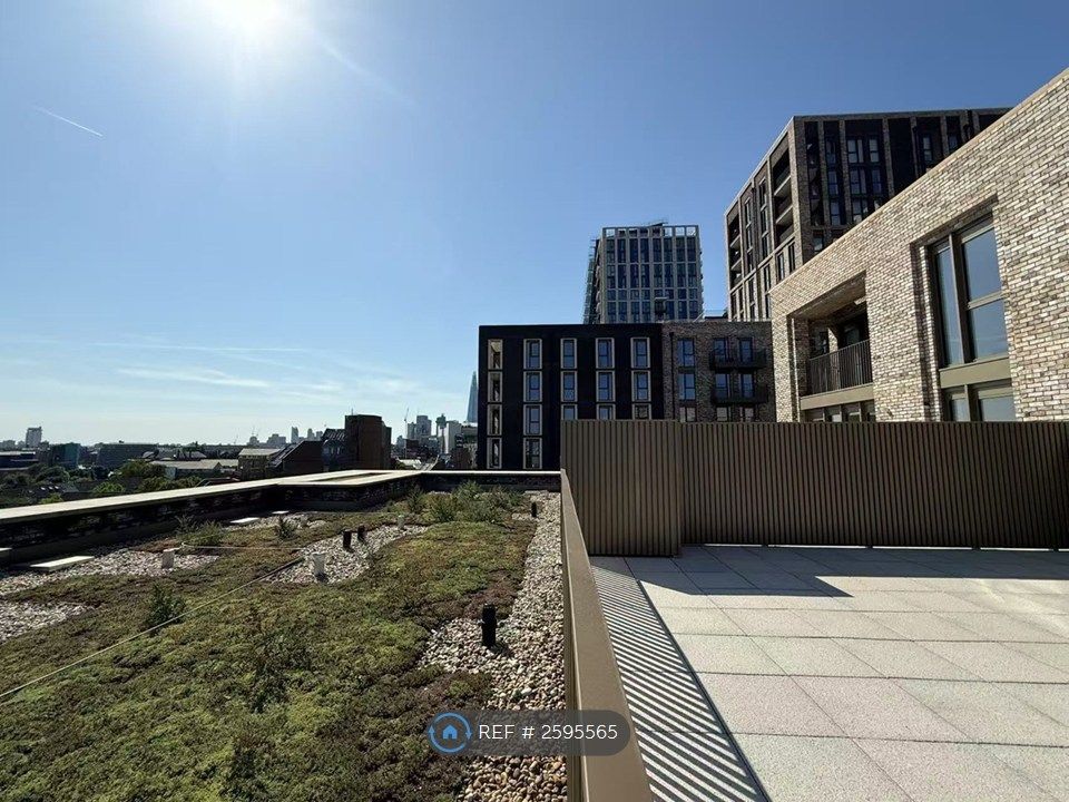 Property photo 3 of 24