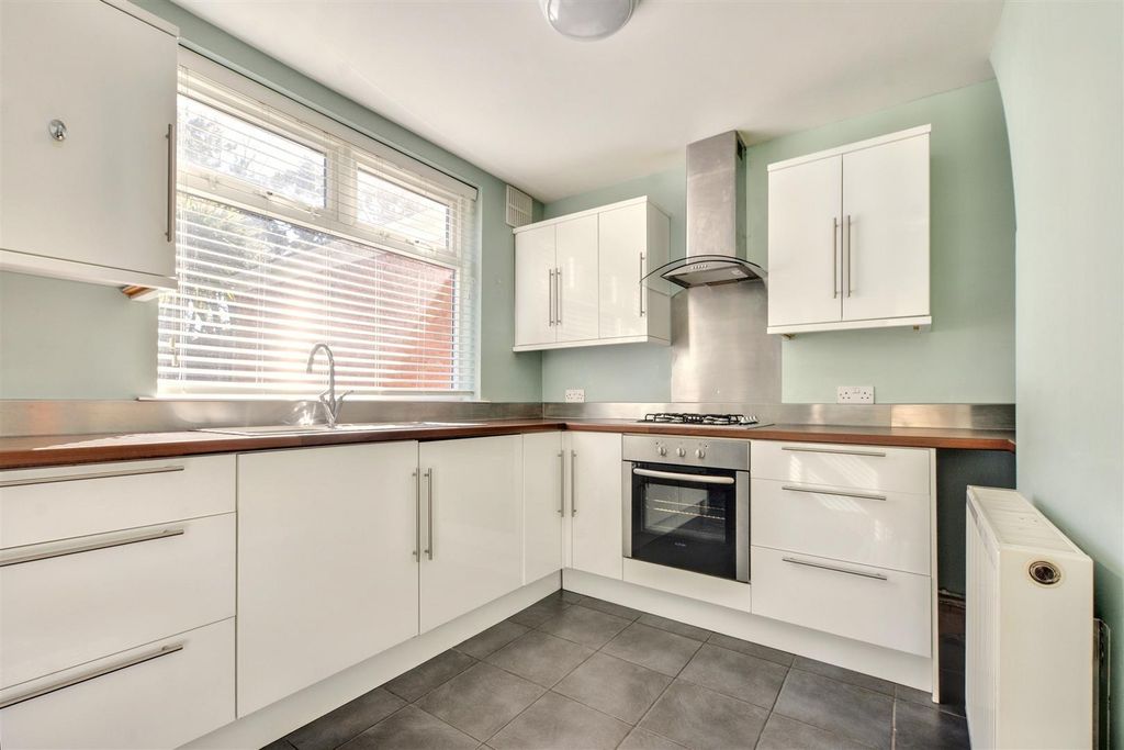 Property photo 3 of 12 Xlrwmaeomarerm6Shpzdkurvmio (1).Jpg