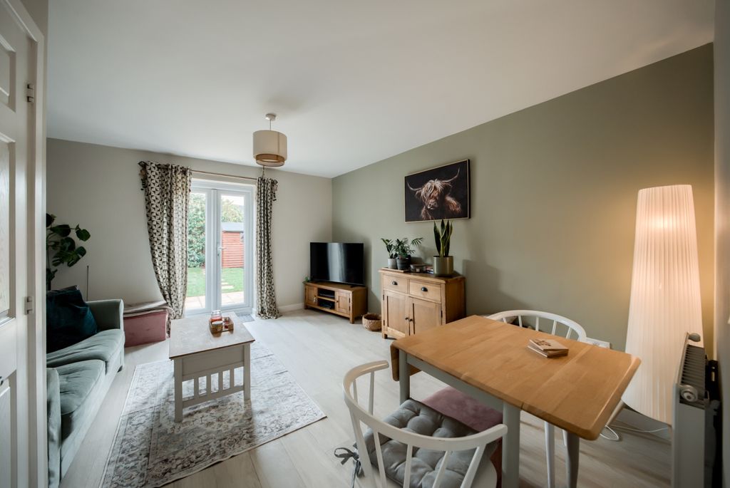 Property photo 2 of 17 Xh2A4296-Hdr(3)