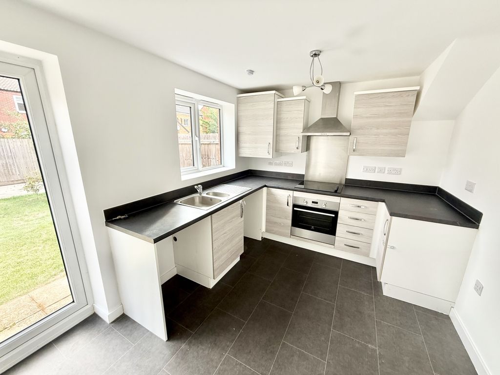 Property photo 2 of 10 Fullsizerender