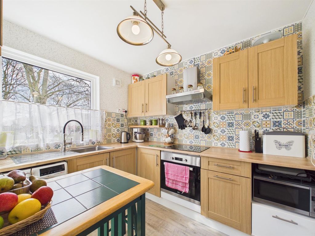 Property photo 2 of 14 Cam01486G0-Pr1046-Still003.Jpg