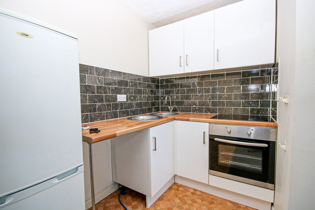 Property photo 2 of 8 3-Img_7306