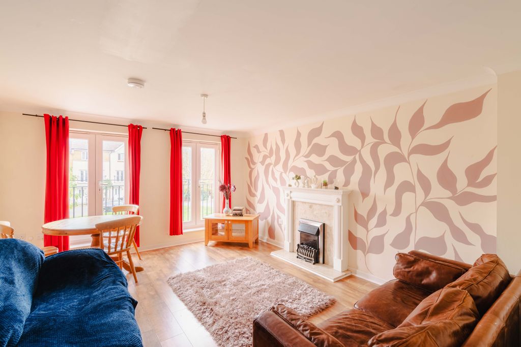 Property photo 2 of 23 7
