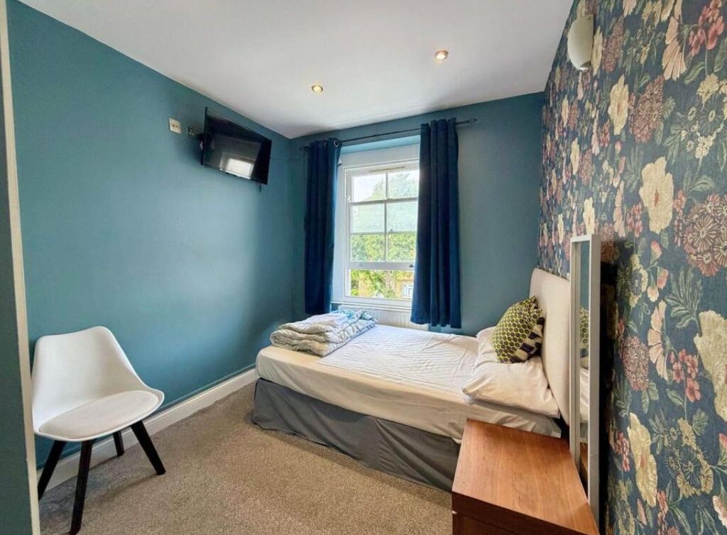 Property photo 2 of 13 Picture No. 02