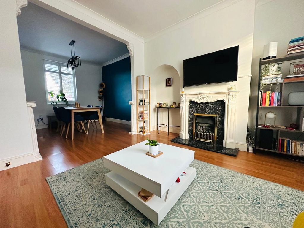 Property photo 1 of 19 Picture 1