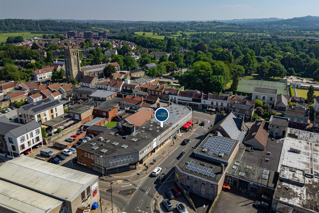 Property photo 3 of 19 2 Abbey Apartments, Charlton Road Keynsham, Bristo