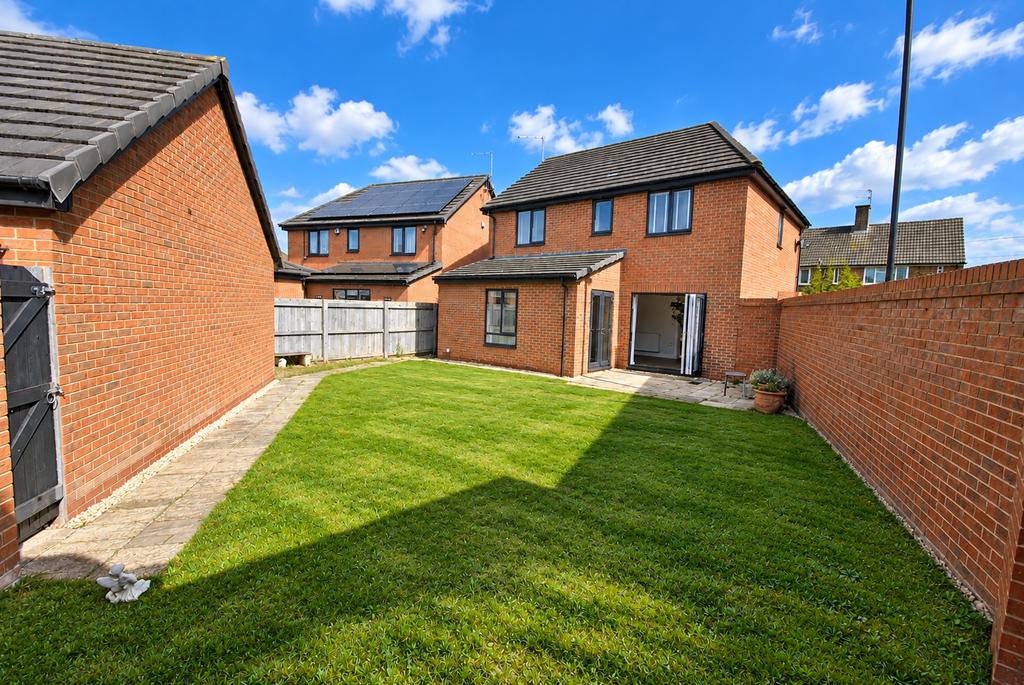 Property photo 2 of 35 2