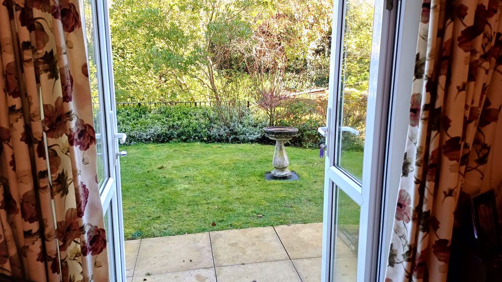 Property photo 2 of 14