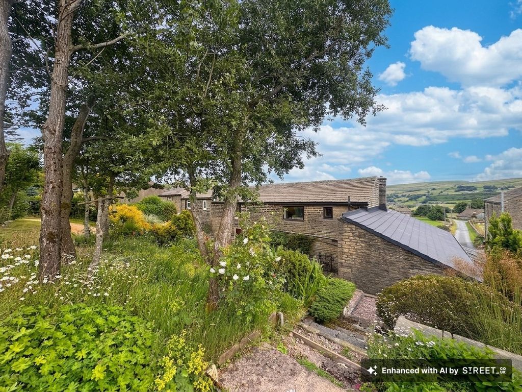 Property photo 2 of 46