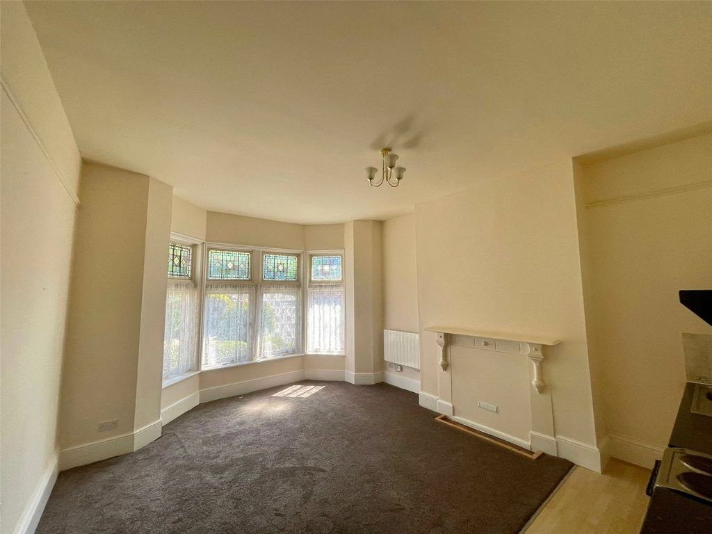 Property photo 3 of 7 Picture No. 25