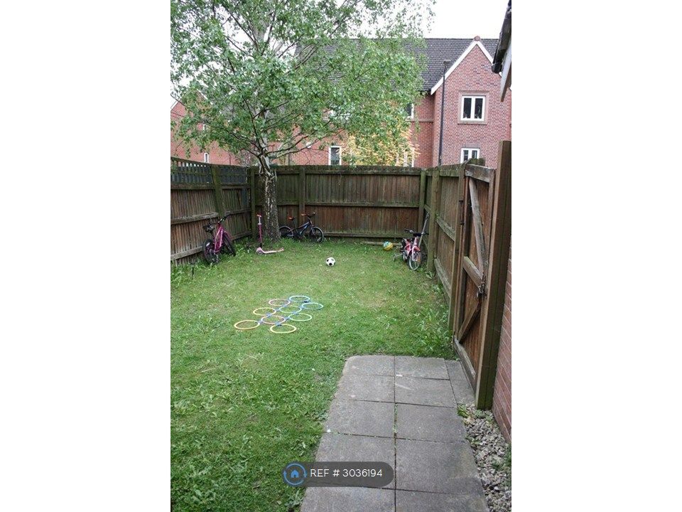 Property photo 3 of 24