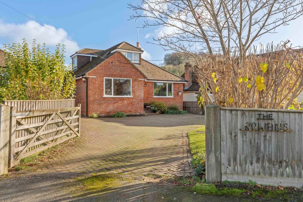 Property photo 1 of 24