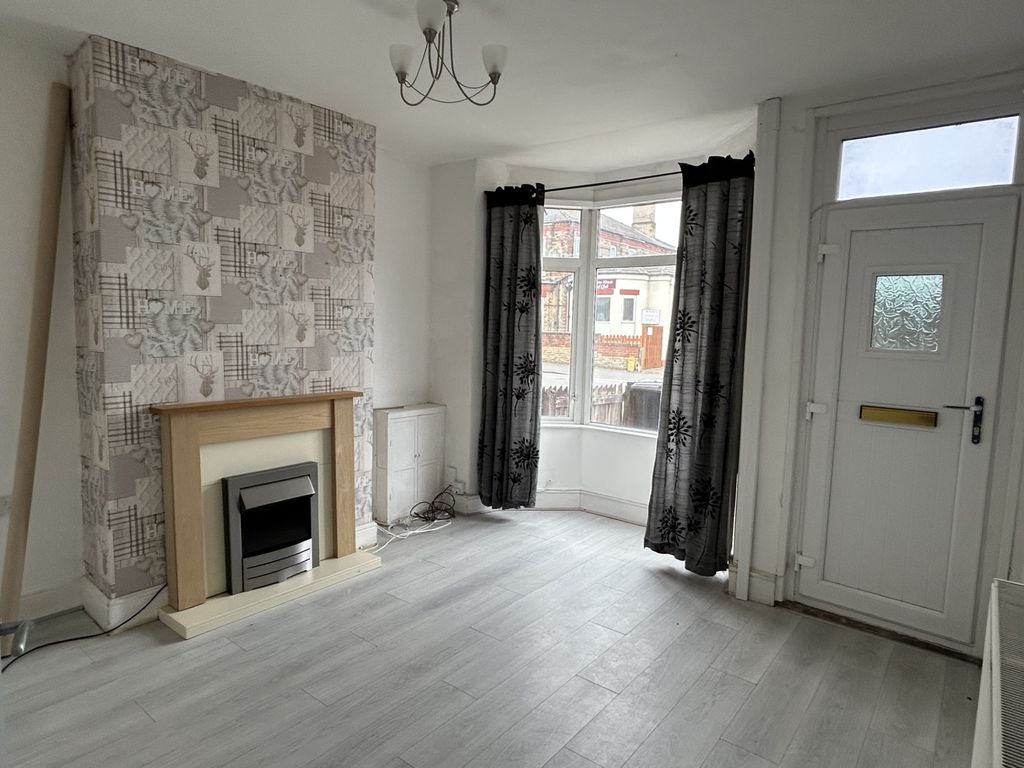 Property photo 2 of 10 2