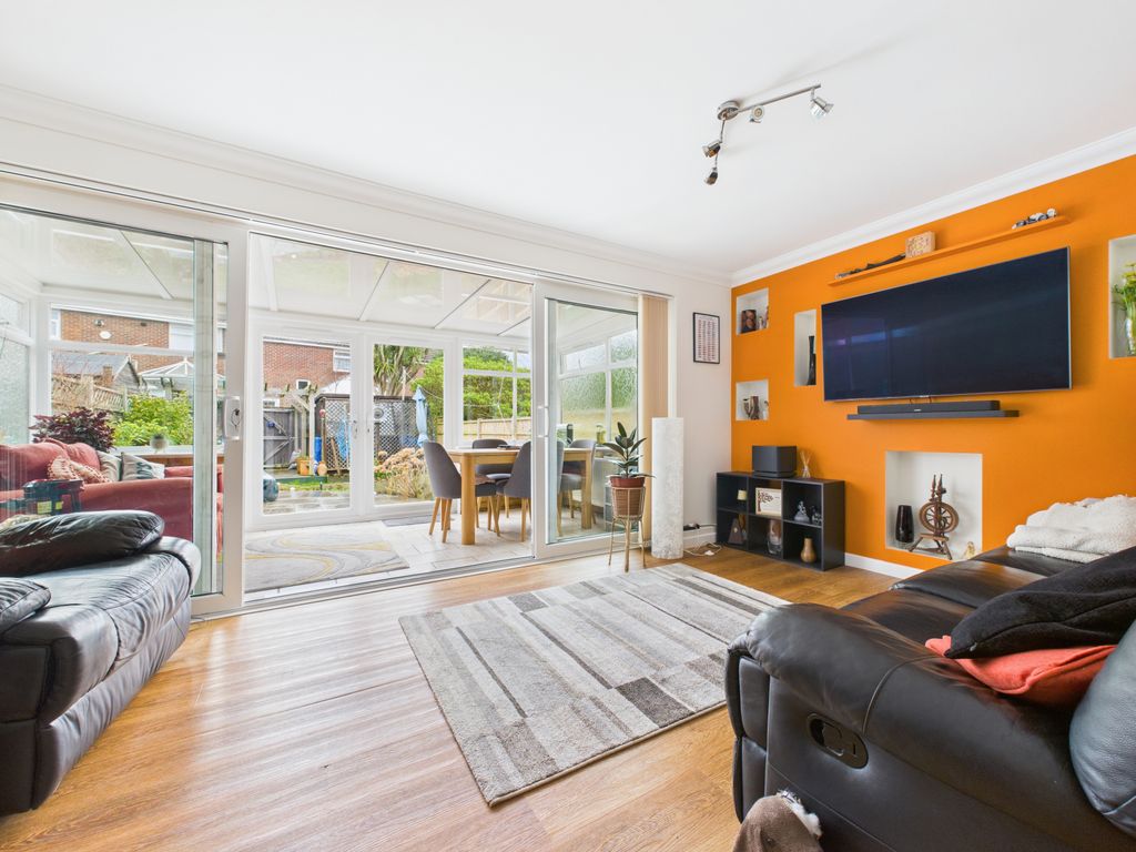 Property photo 3 of 14 Gallery