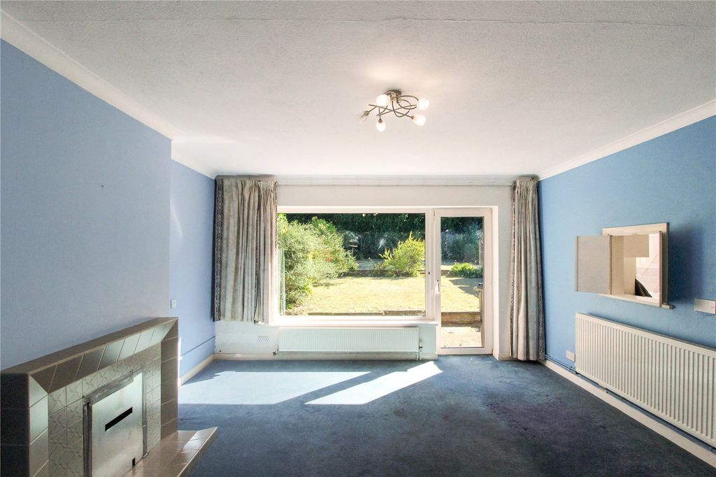 Property photo 2 of 13 Picture No. 10