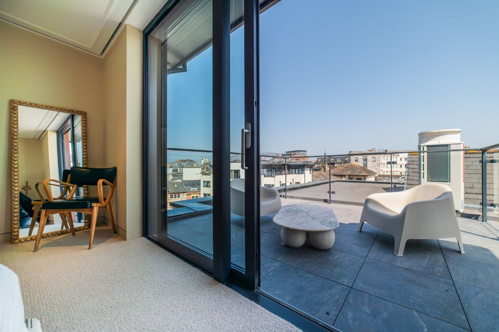 Additional image 73 of 3 bed flat for saleThe Bank, Cardiff Bay CF10