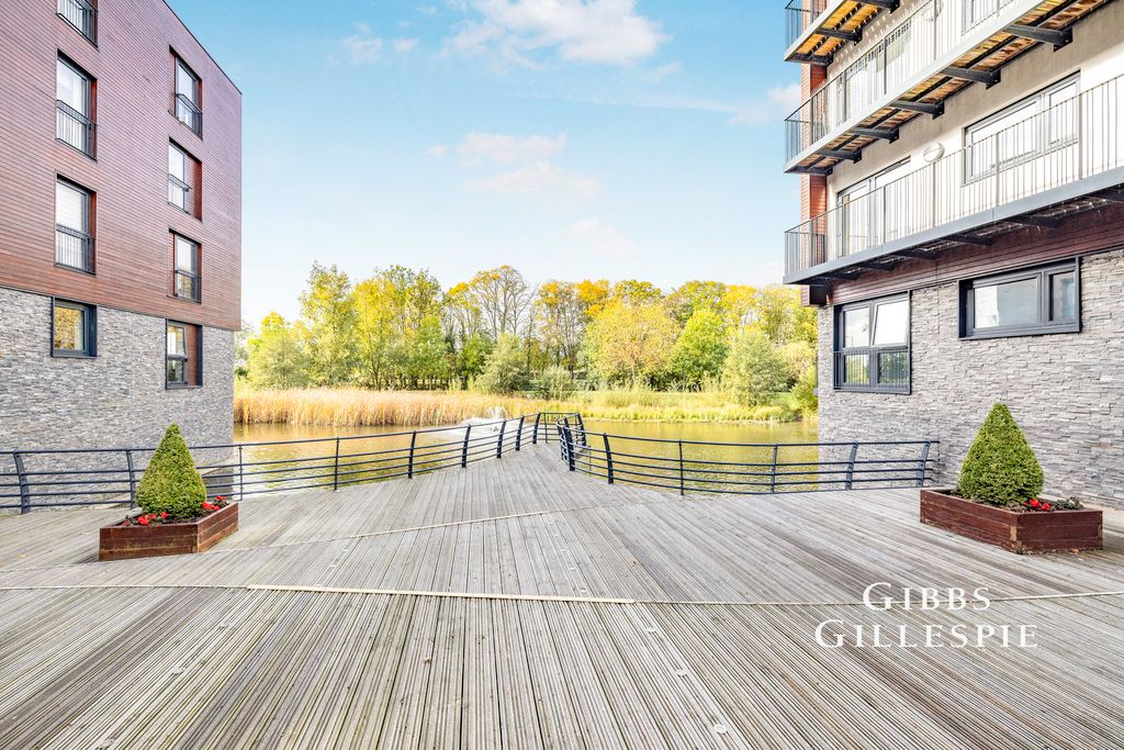 Property photo 1 of 10 Photo