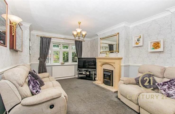 Property photo 3 of 18