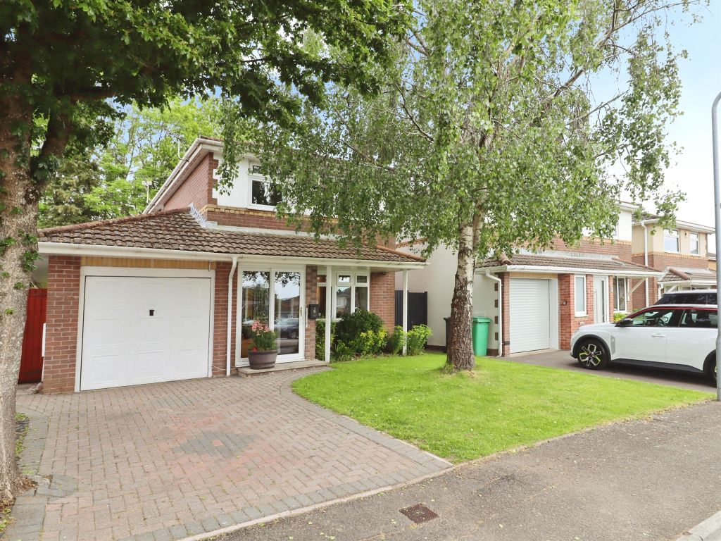 Property photo 1 of 27