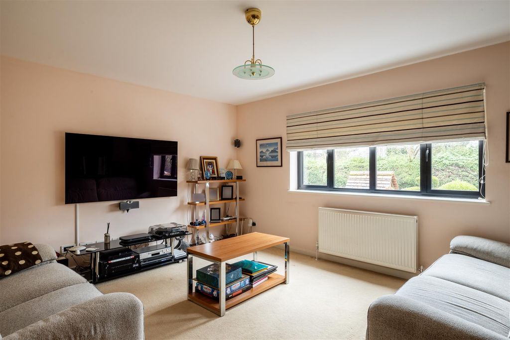 Additional image 11 of 6 bed detached house for saleFurzefield Road, Reigate RH2