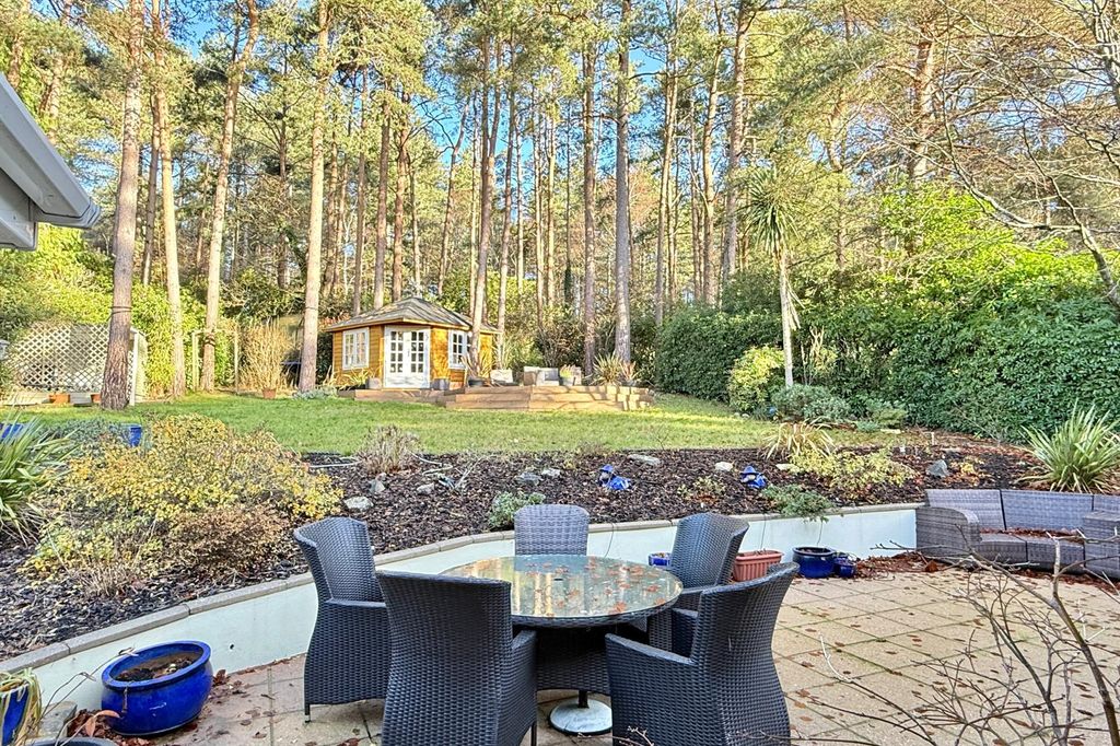 Property photo 3 of 41 Gallery