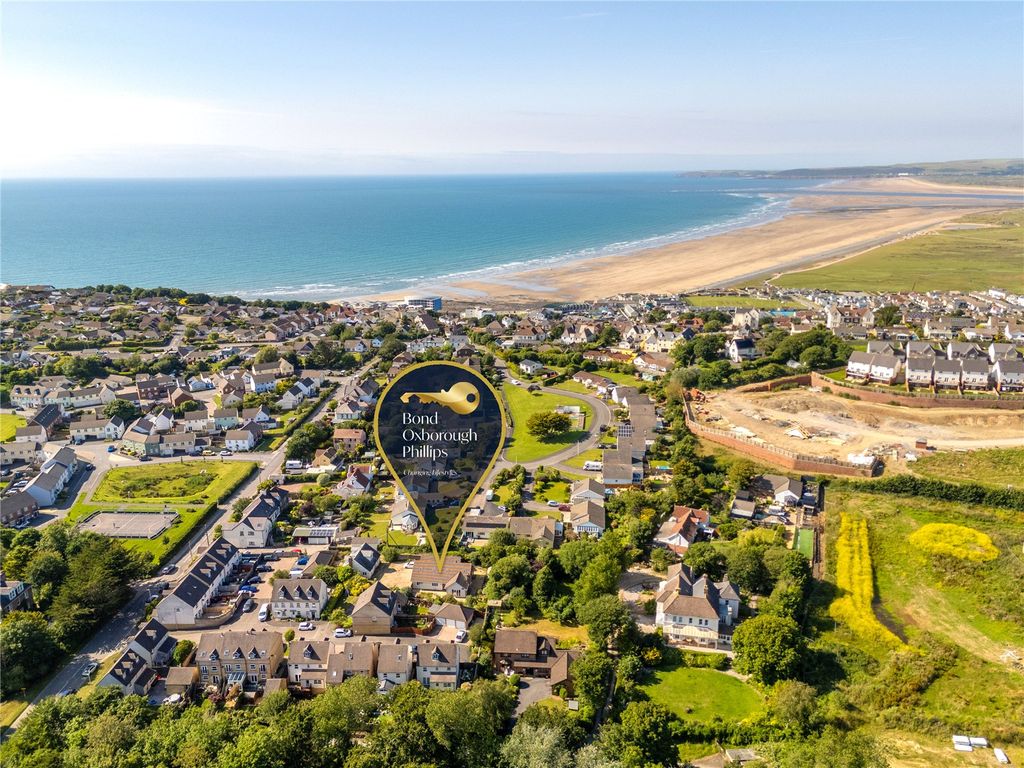 Property photo 3 of 28 Picture No. 29