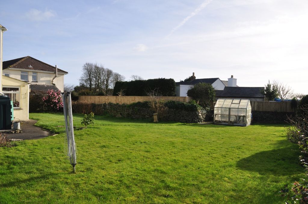 Property photo 3 of 20 33760910