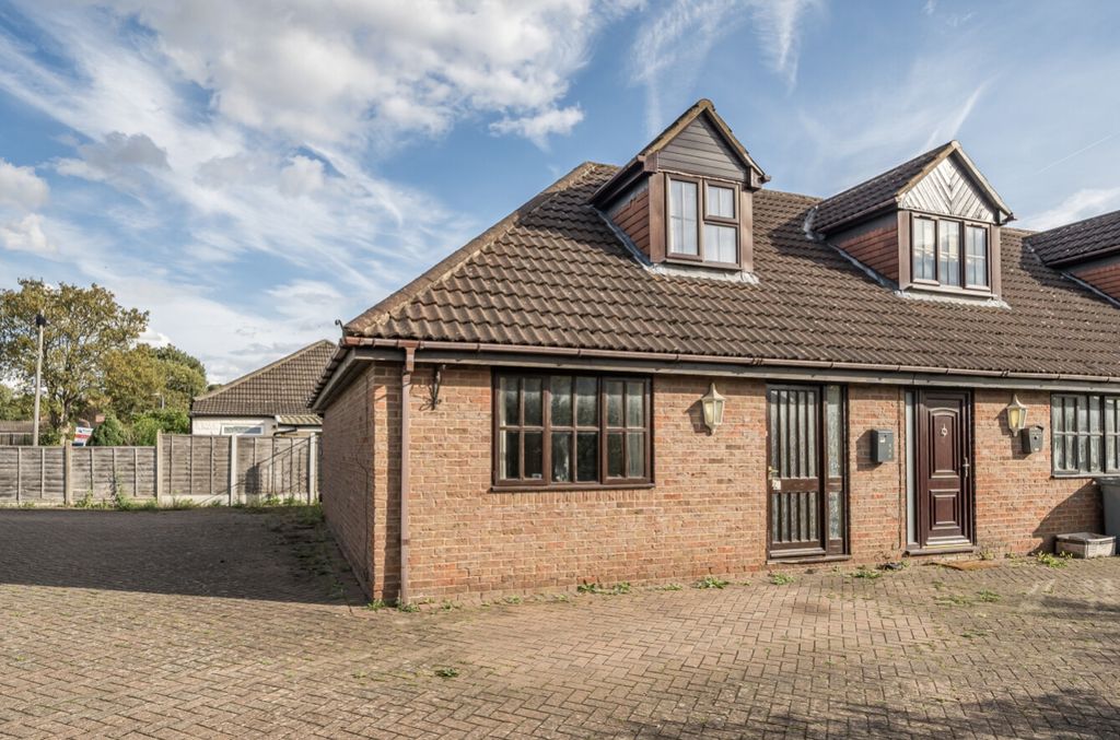 Property photo 1 of 10 1349884-1-68Bb314F713E7