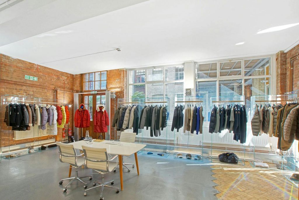 Property photo 2 of 13 13Bunderwoodrown17Lzshoreditchhoxtonoldstreetdistrictofficeshowroomstudioforsaletoletinternal3Dominionlondon.Jpg