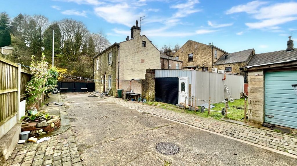 Property photo 1 of 20 Img_2441