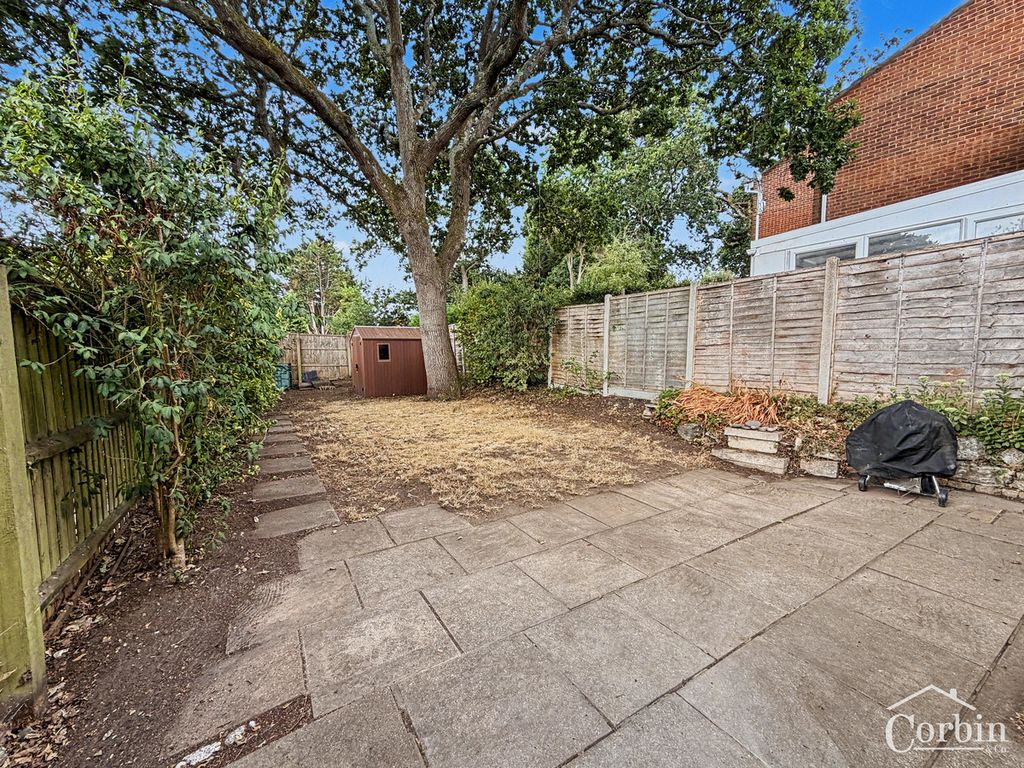 Property photo 2 of 15