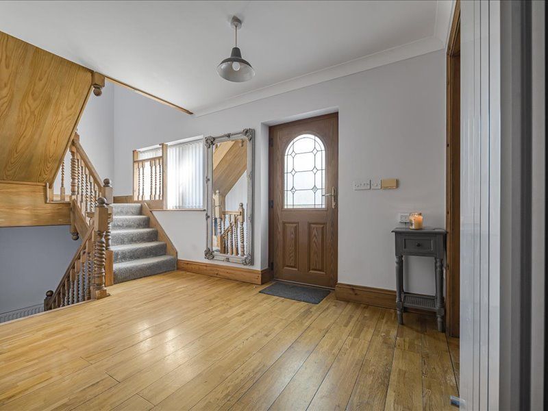 Property photo 3 of 50