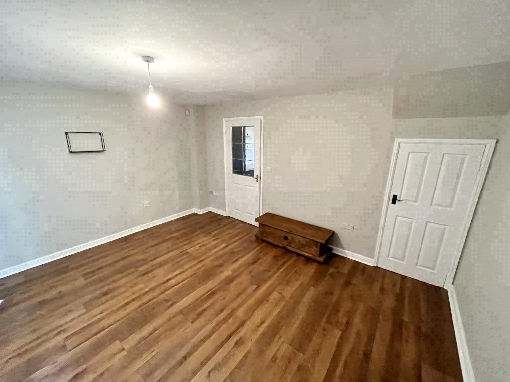 Property photo 3 of 13 Picture No. 08
