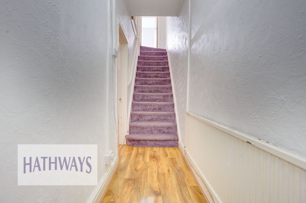 Property photo 3 of 41