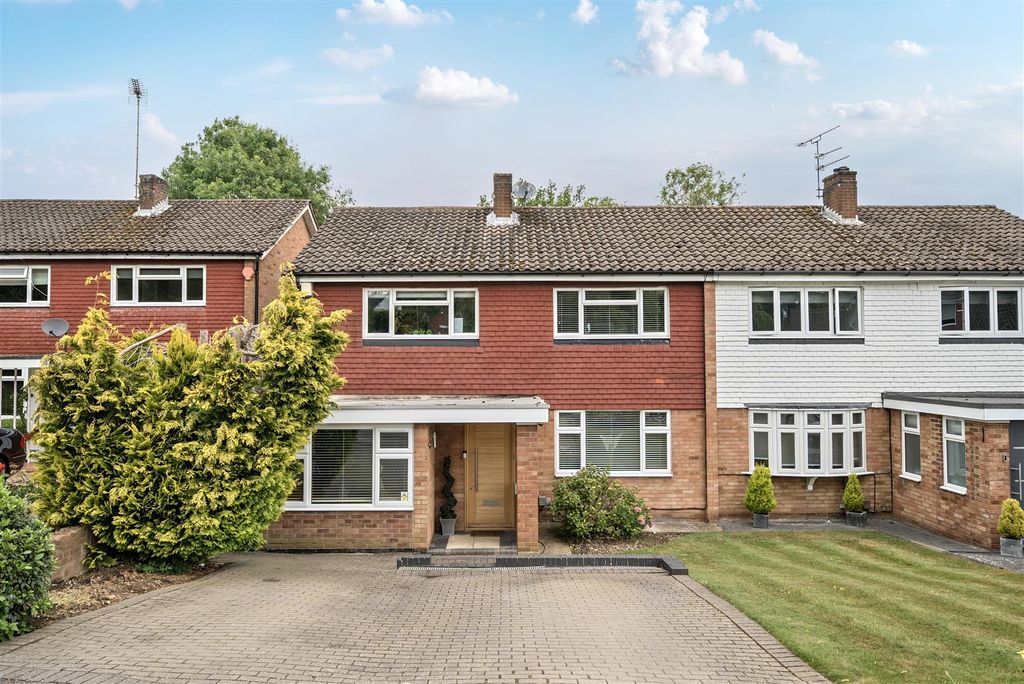 Property photo 1 of 22 Exterior: