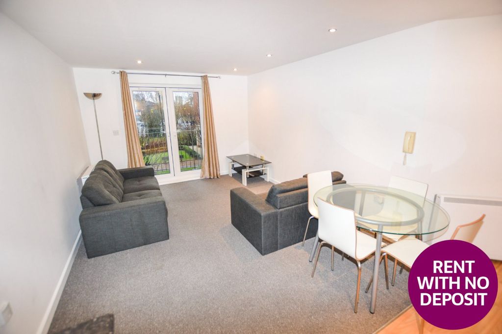 Property photo 2 of 16 Picture No. 33