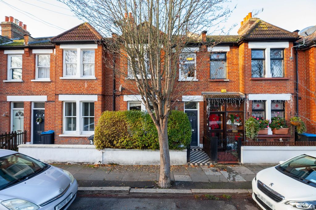 Property photo 1 of 12 Outside