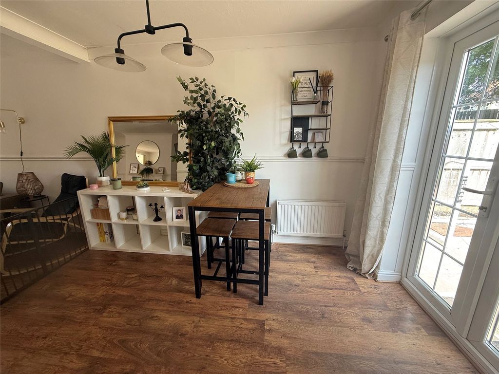 Property photo 2 of 19 2 - Picture No. 06