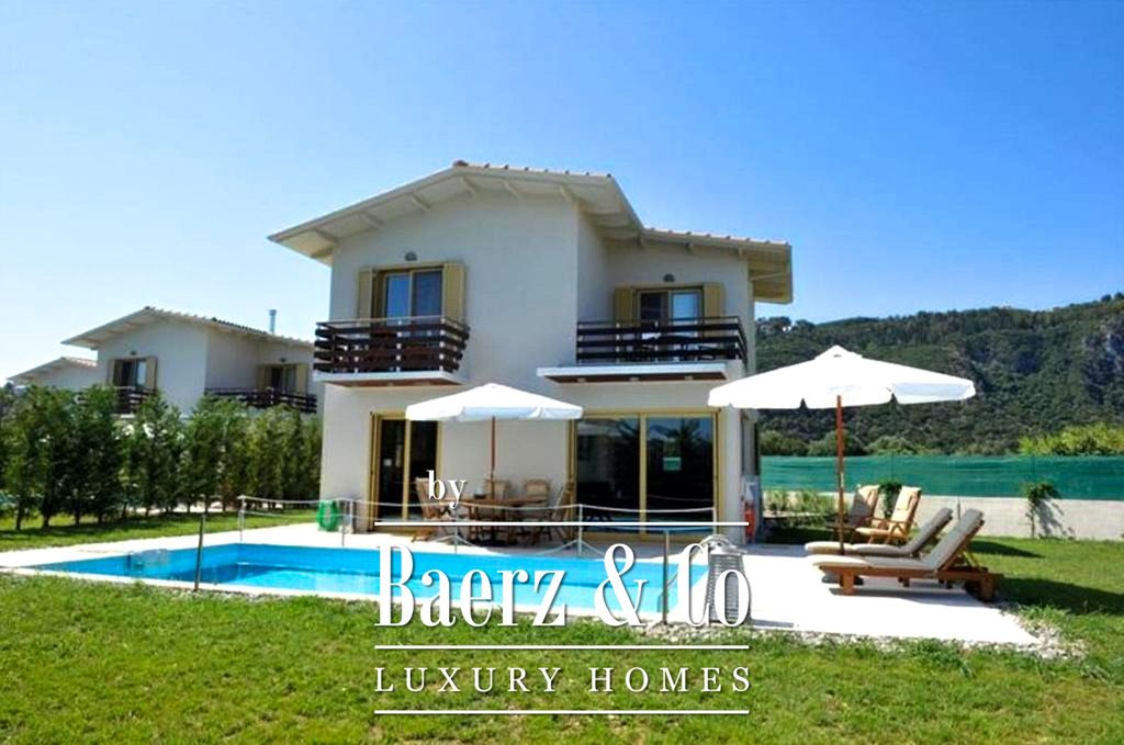 Property photo 1 of 22